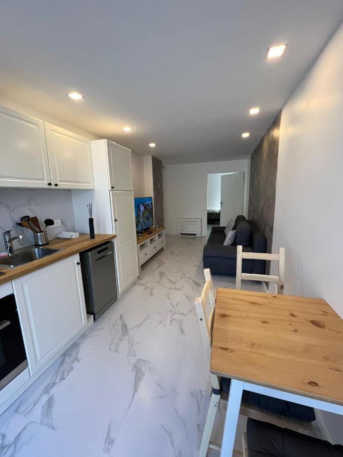 Il Punto Apartment Avranches Exterior photo